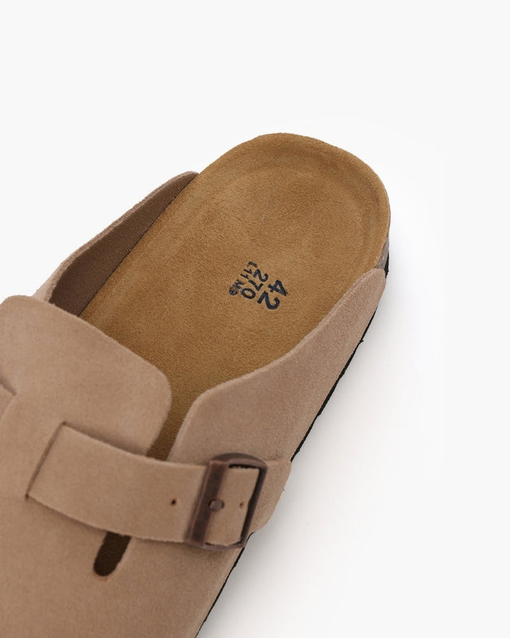 NEOR Suede Clogs